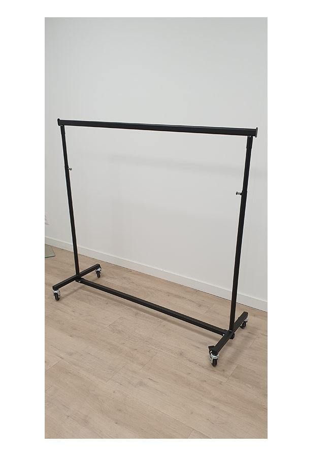 Vouwrek zwart 143cm hoogte verstelbaar grote wielen geremd laagste stand
