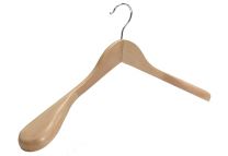 Kleerhanger 45 cm met brede schouders Blank gelakt