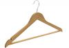 Licht geknikte bamboe hanger 44 cm mat gelakt met broeklat en rokinkepingen