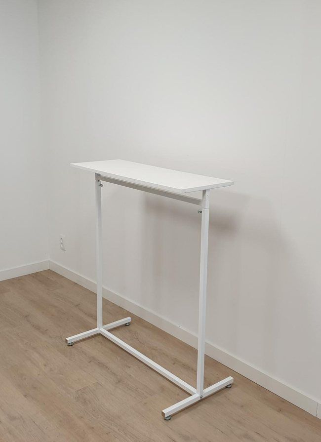 Kledingrek design 98 x 123-187cm verstelbaar wit met wit legbord laag